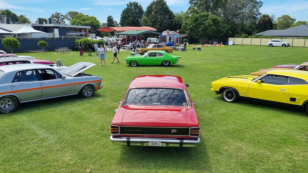 The GT Club Inc. XW GTHO MINCER Capri I JG33 XY GT XW GT Silver Fox XB GT Yellow Glaze